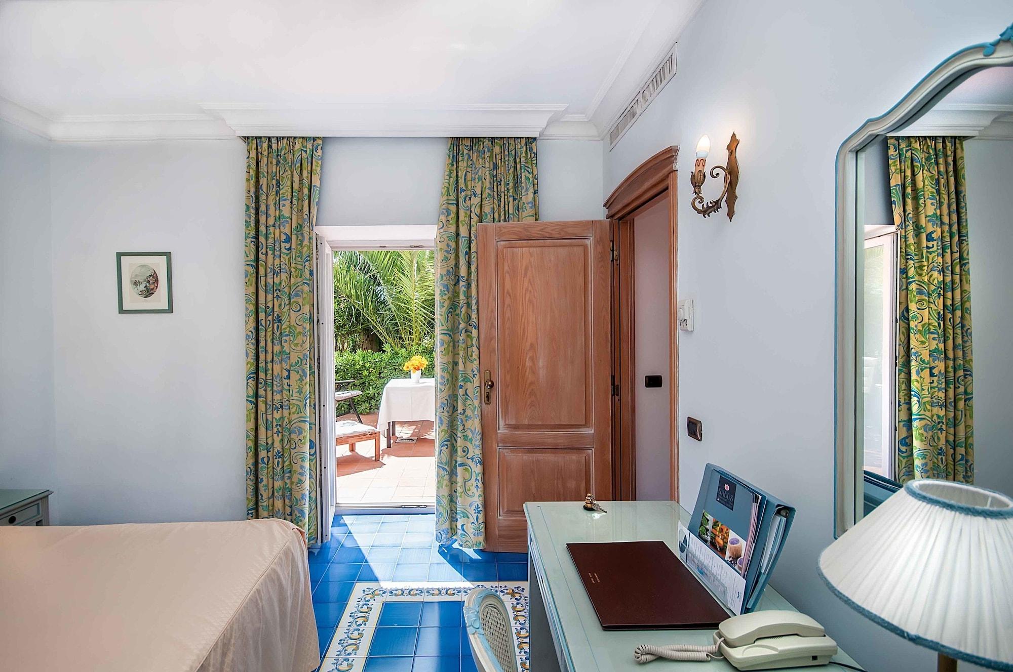 Punta Molino Beach Resort & Spa Искья Экстерьер фото